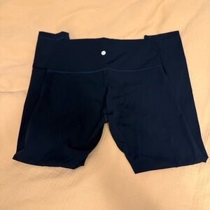 Navy Lululemon Wunder Under Size 10 25”